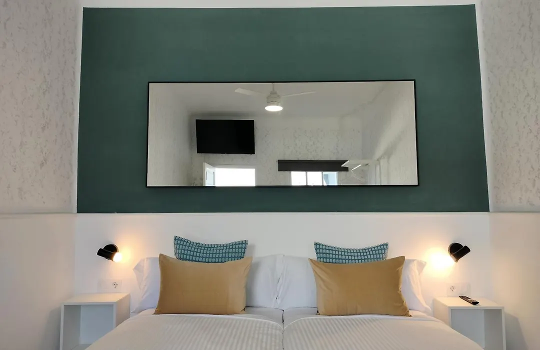 Room27- City Center-1