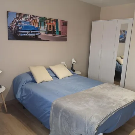 Hostal Mari en La Laguna, alquiler habitación privada en hostal, 6 habitaciones cerca de la universidad y aeropuerto Norte, 3 baños compartidos-2